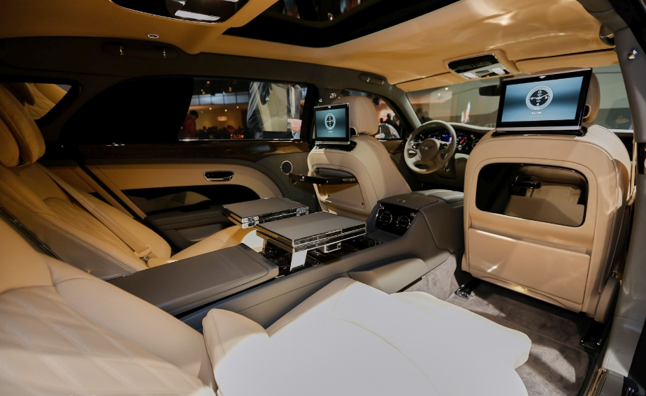 2022 Bentley Mulsanne Interior
