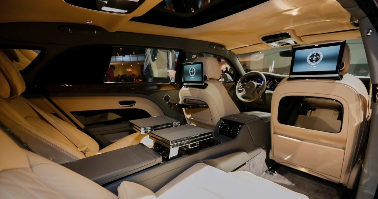 20221 Bentley Mulsanne Interior